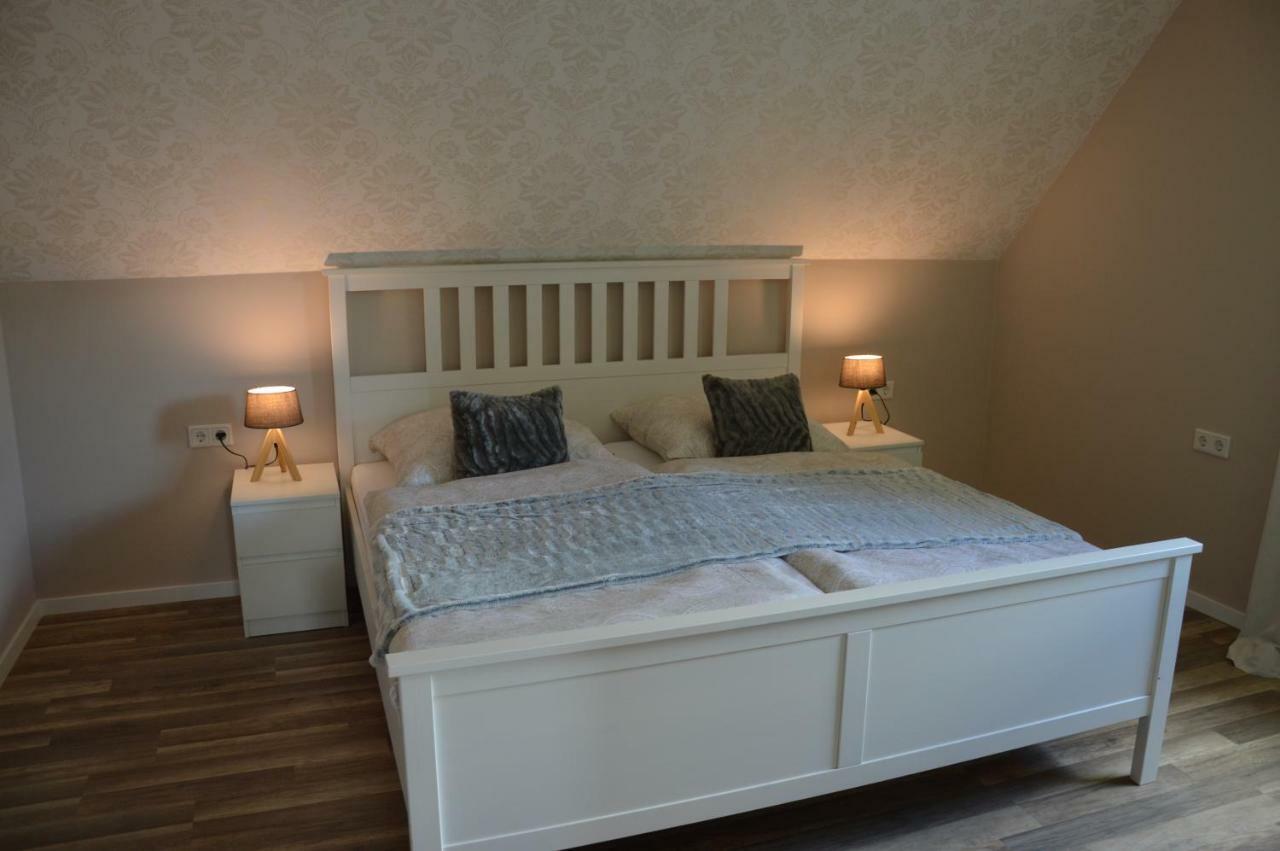 Ferienhaus Eifel-Charme Birgel Ngoại thất bức ảnh