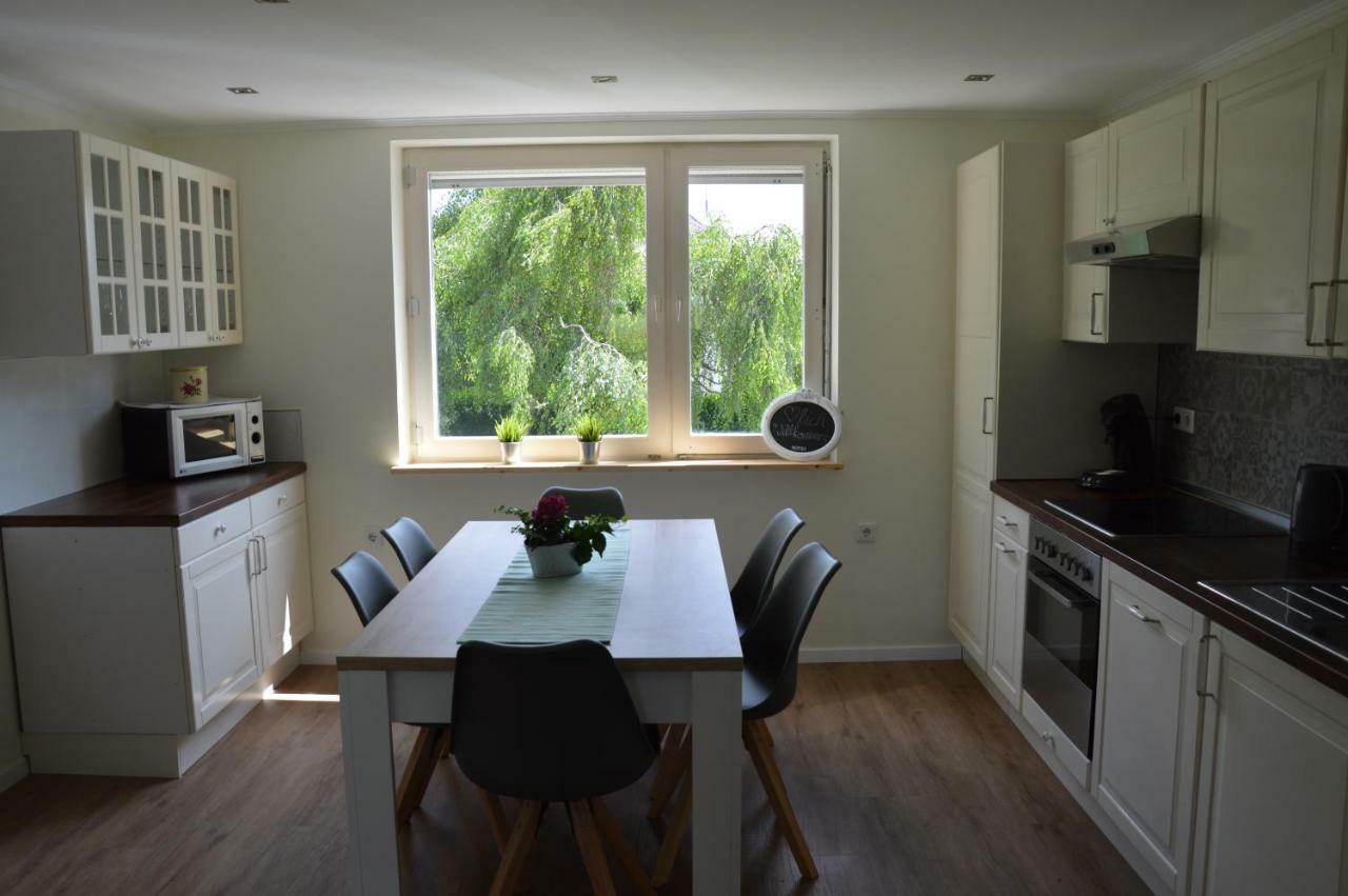 Ferienhaus Eifel-Charme Birgel Ngoại thất bức ảnh