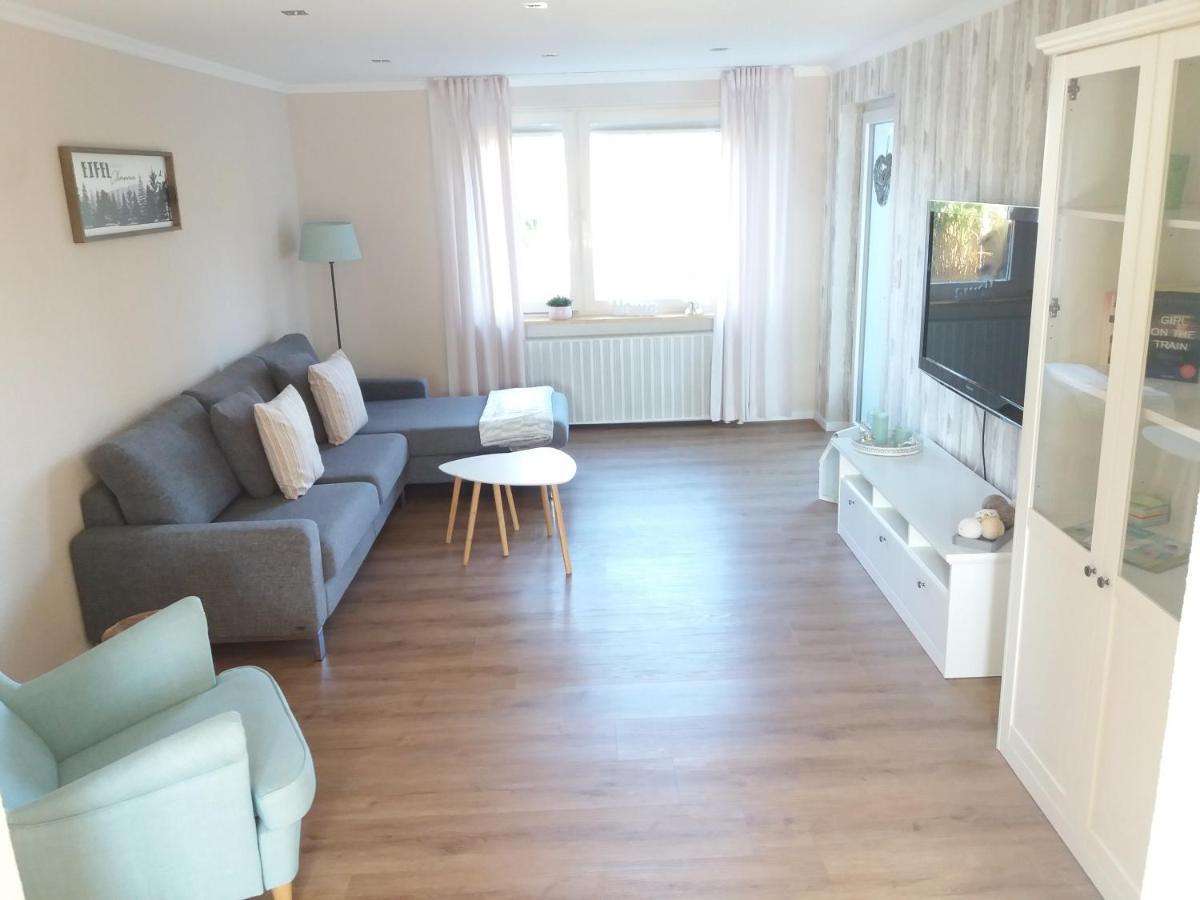 Ferienhaus Eifel-Charme Birgel Ngoại thất bức ảnh
