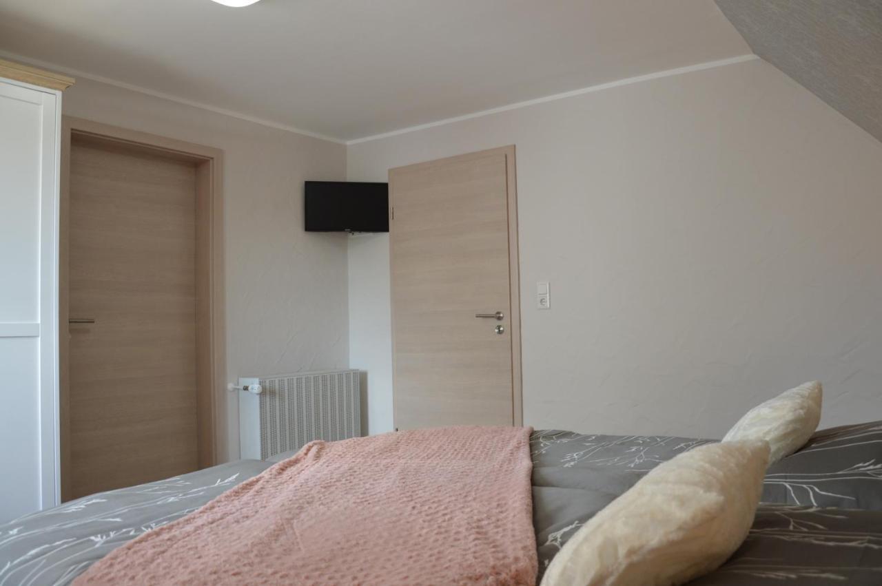 Ferienhaus Eifel-Charme Birgel Ngoại thất bức ảnh